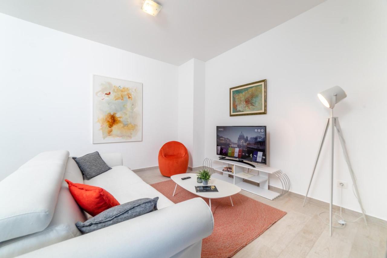 Royal Gardens Elysium Appartement Budva Buitenkant foto